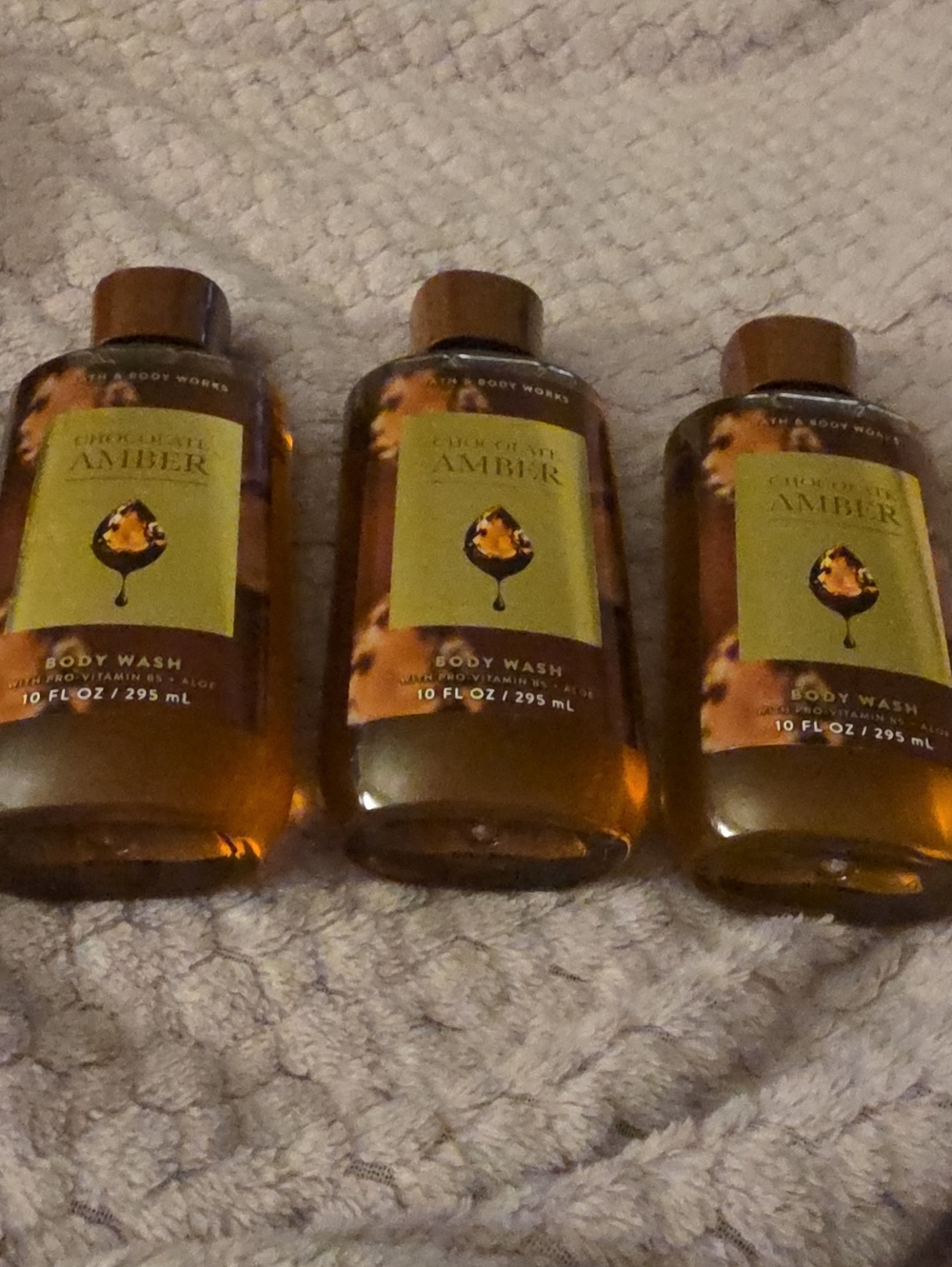 Bath & Body Works Chocolate Amber Body Wash - Amber